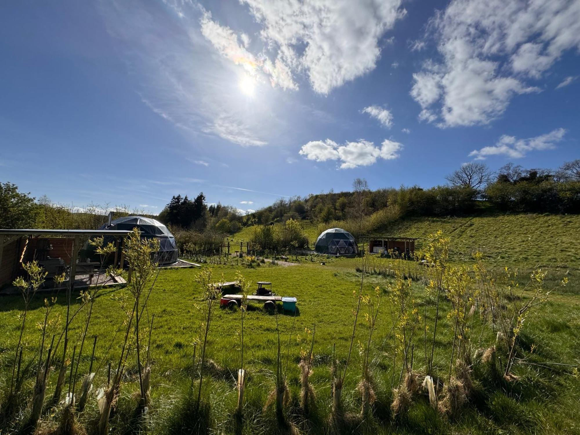 Geodesic Dome Glamping Hotel Ланидлойс Екстериор снимка